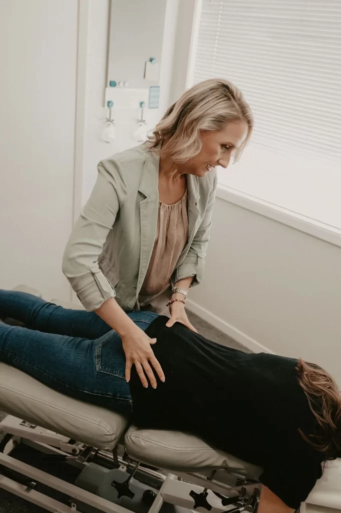 Evolve Chiropractor Rachel Swan treating a patient